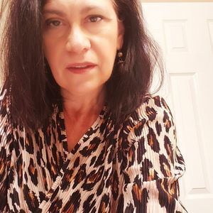 Meet your Posher, Joann